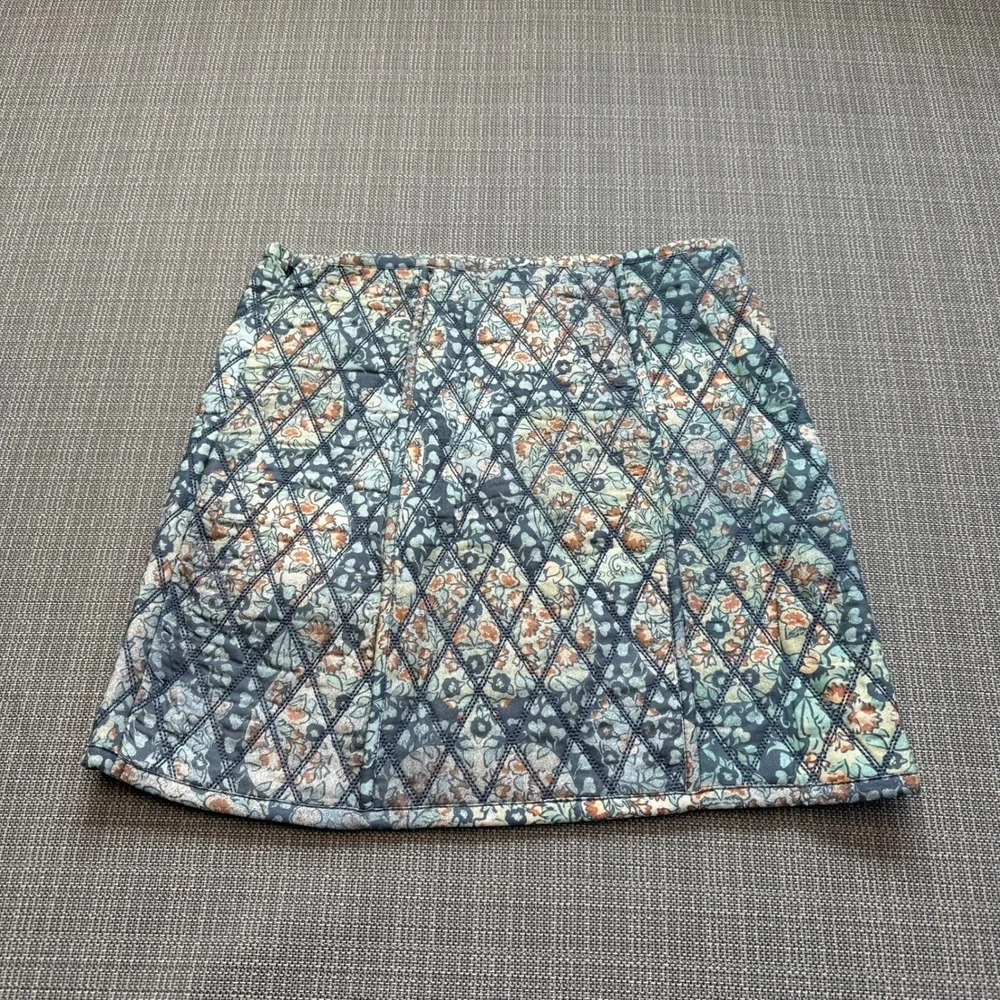 New Free People Darla Mini Skirt size 0 Tapestry Quilted Blue Floral Patchwork